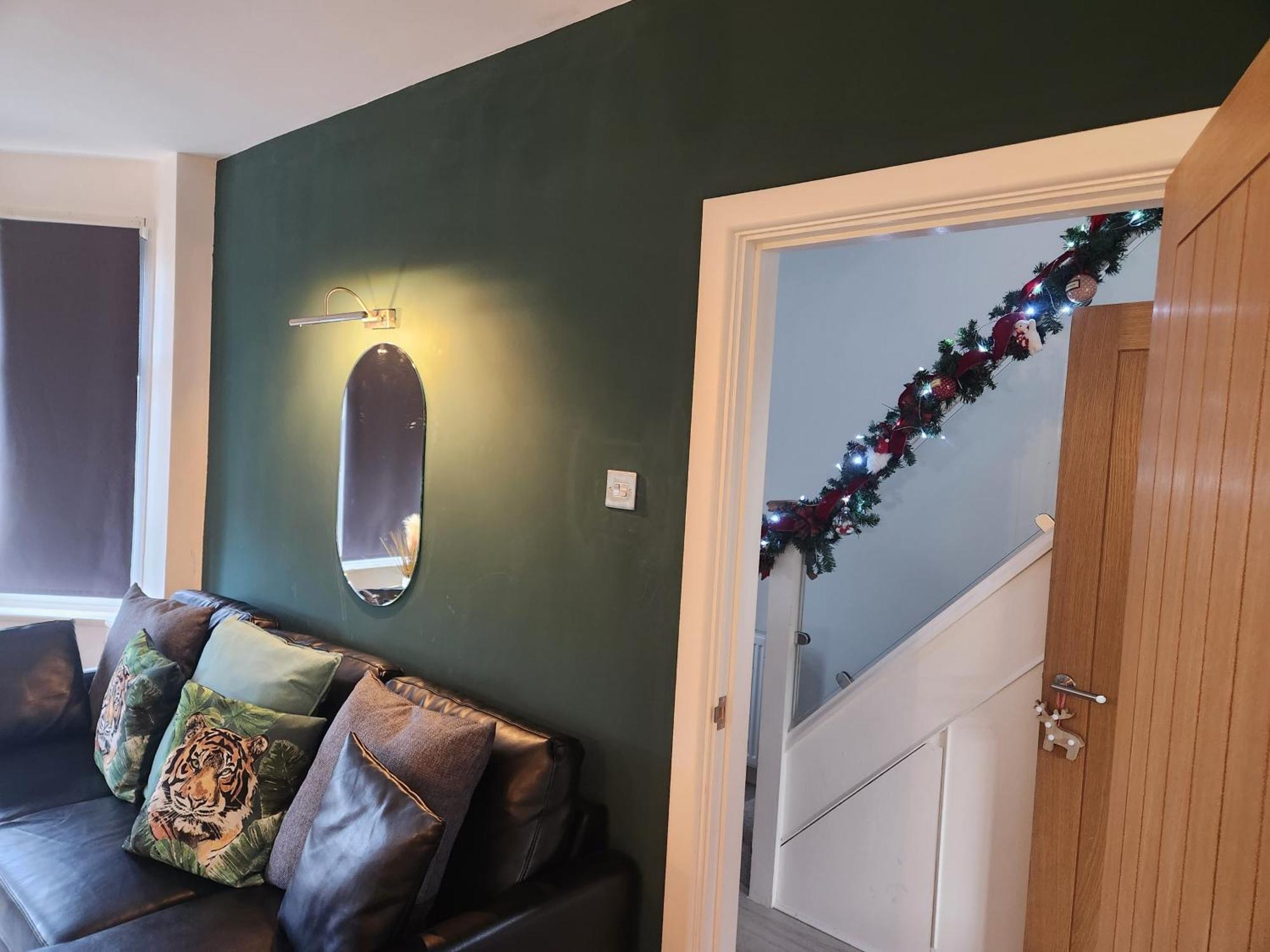 Sheldon House 3 Bed Cosy Home Nr Jlr & Nec エクステリア 写真